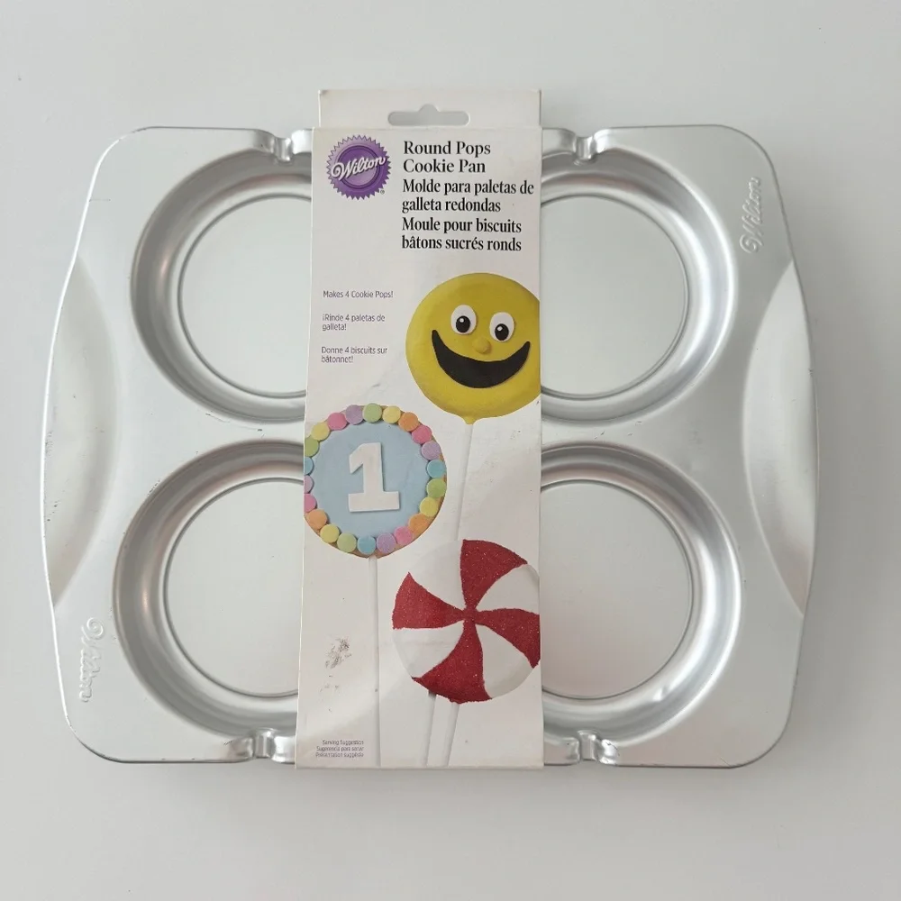 NWT Wilton 4 Cookie Pops Pan